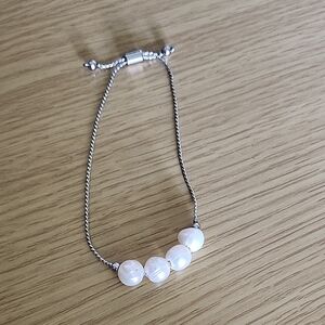 Elegant Silver and White Pearl Bracelet